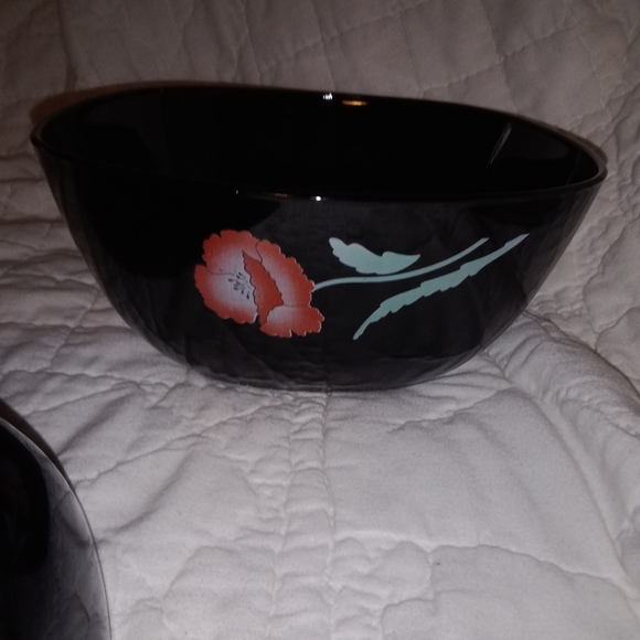 Vintage Black Onyx Glass Floral Kitchen Salad Bowl Set France - Picture 2 of 8